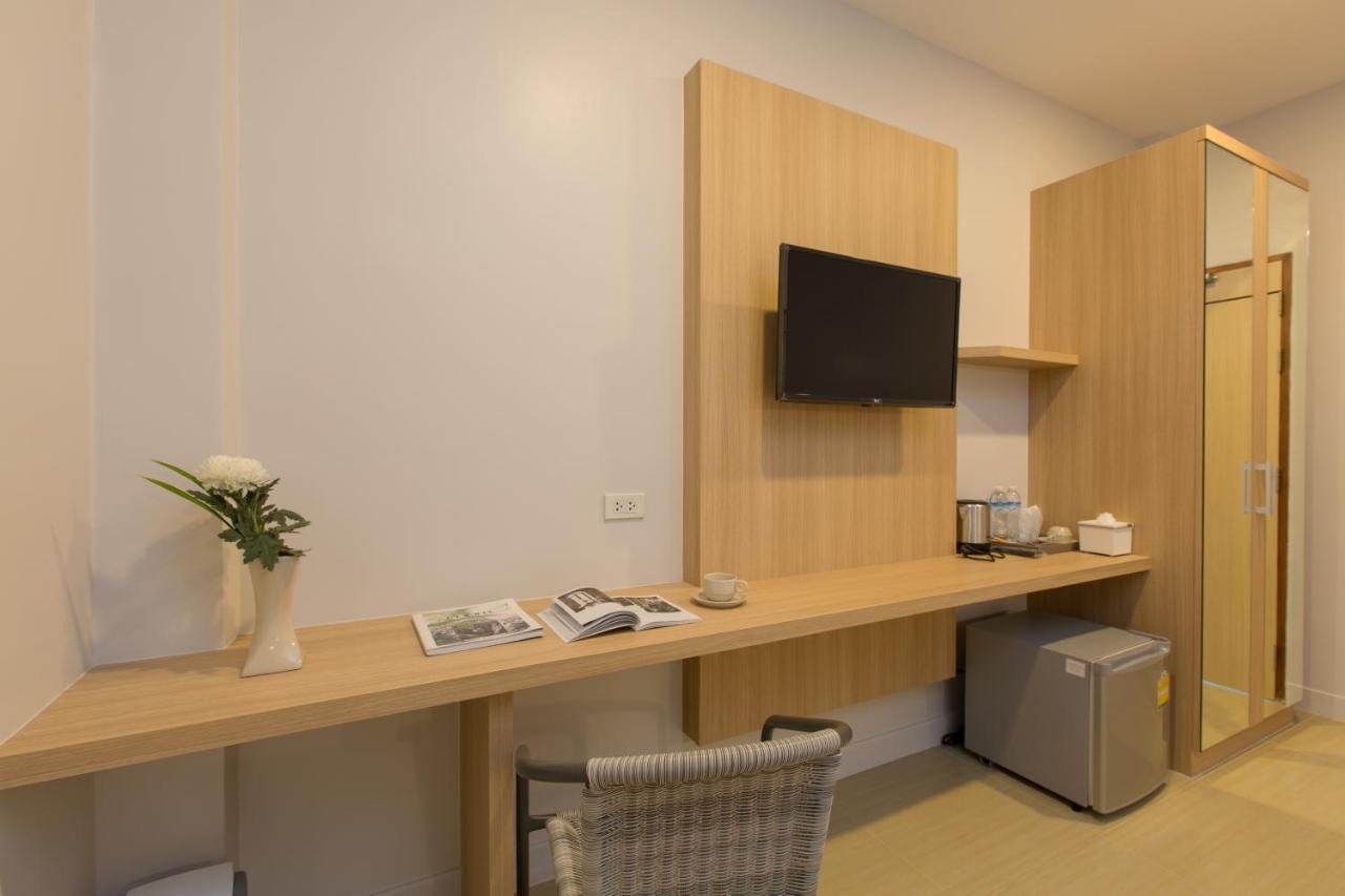 Phant At Thalang Service Apartment Extérieur photo